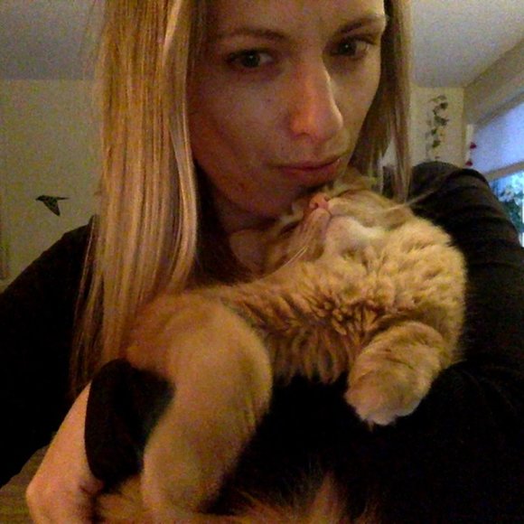 Meet your Posher, Veronica - Picture 1 of 1